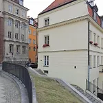 Old Town Heart - Xxvii - Brzozowa * وارسو