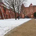 Old Town Heart - Xxvii - Brzozowa وارسو